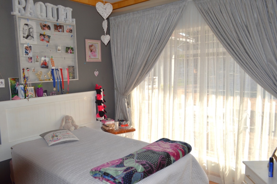 3 Bedroom Property for Sale in Wilkoppies North West